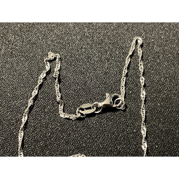 925 Floating Crystal Bar Necklace 16in - Picture 3 of 5